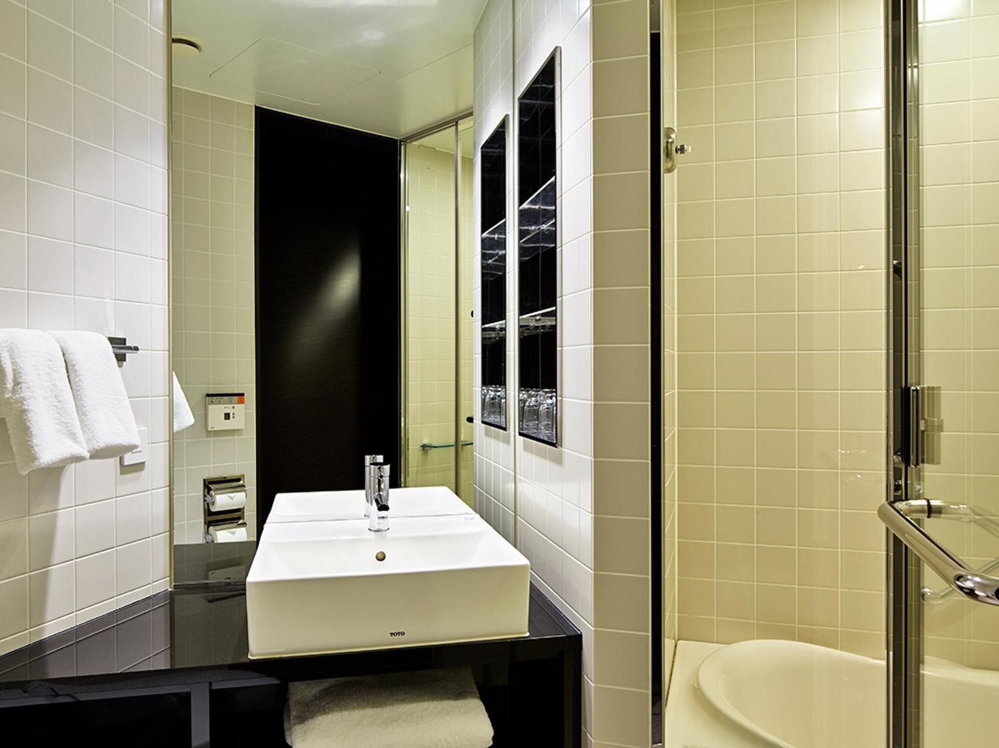 Superior Twin Room with Extra bed - Non-Smoking