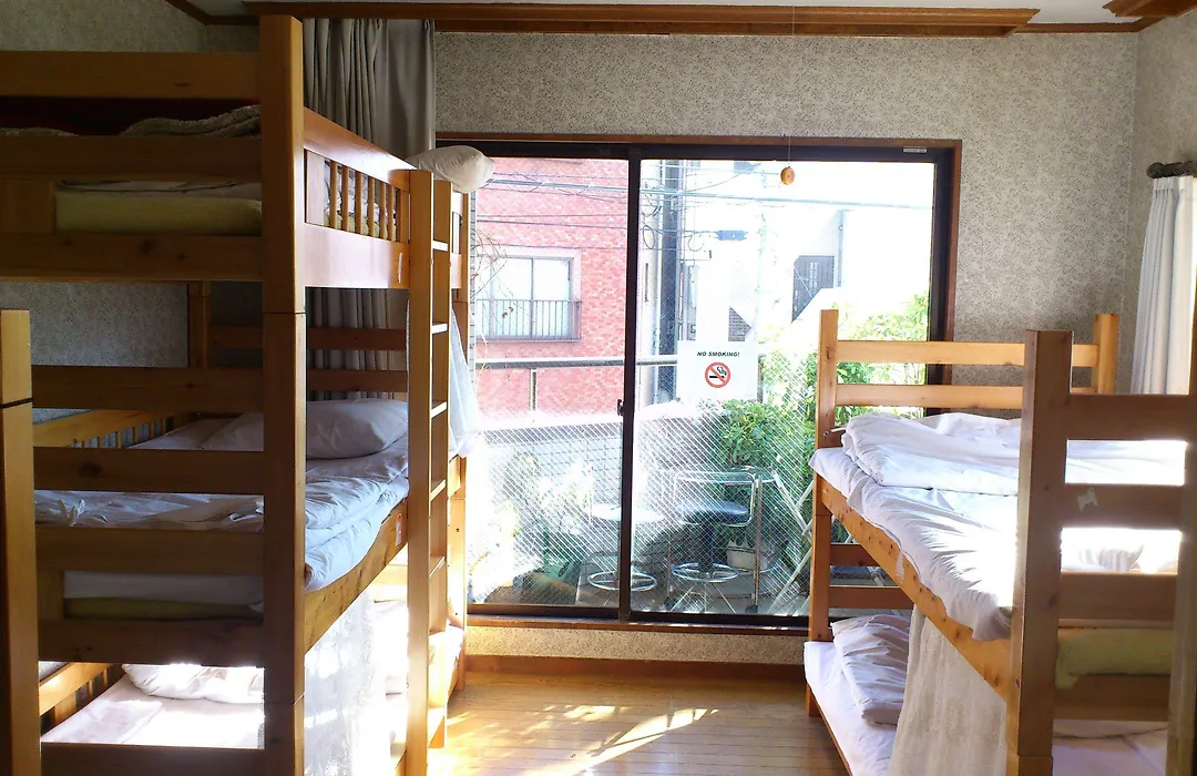 Family & Bakpak Tokyo Hostel-1